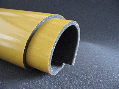 Pianka samoprzylepna 1 cm