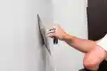 Izolacja ścian pianką akustyczną o wysokiej gęstości 140kg/m3 4cm