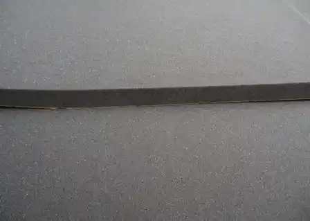 Pianka akustyczna samoprzylepna 2 cm